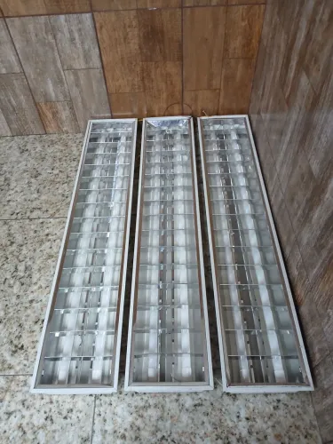 Vendo Luminária Calha Sobrepor Comercial