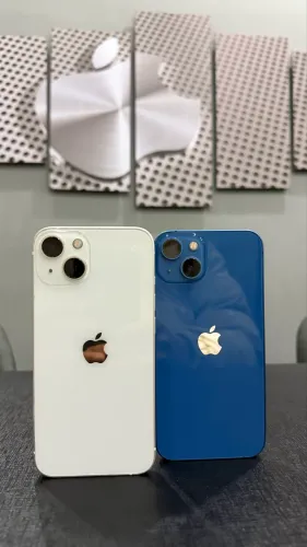13 128 GB BRANCO / AZUL APARELHO SEMINOVO