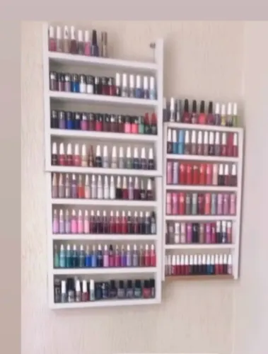 Mesa manicure, expositor de esmalte e sugador de pó