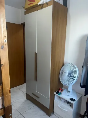 Guarda roupa solteiro