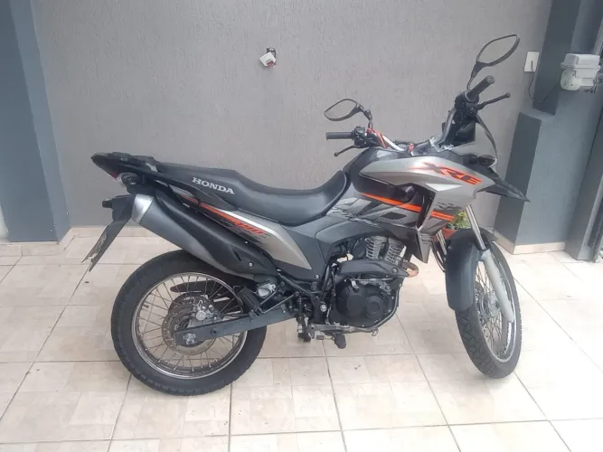 Vendo Moto XRE abaixo da fipe