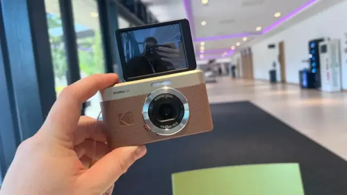   CAMERA KODAK PIXPRO C1 DIGITAL 