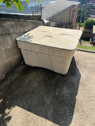 Caixa d?água 500L R$140,00