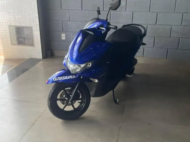 YAMAHA FLUO 125 2023