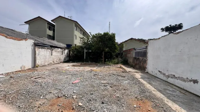Terreno 200 m² em Curitiba | CIC | Moradias Itatiaia
