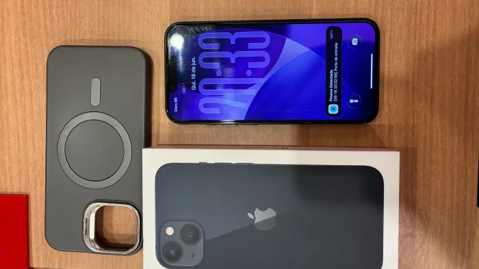 iPhone 13