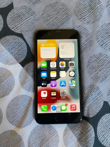 Vendo um iPhone 7