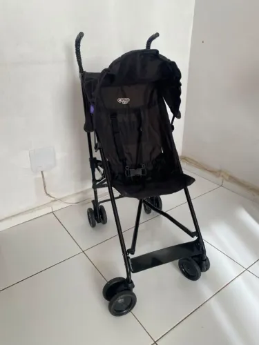 Carrinho de bebê Cosco