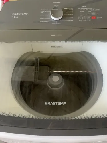 Vende-se Máquina de Lavar Brastemp 14kg Tira Manchas Advanced