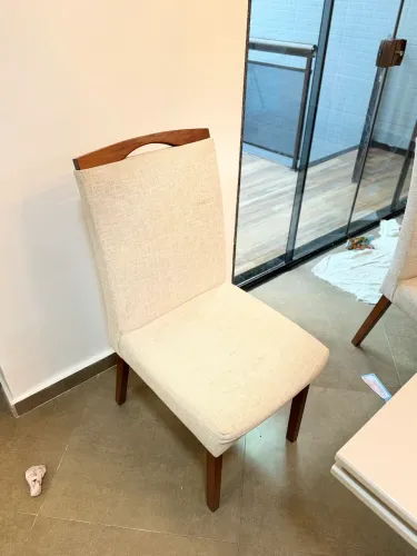 Vendo conjunto de cadeiras perfeitas