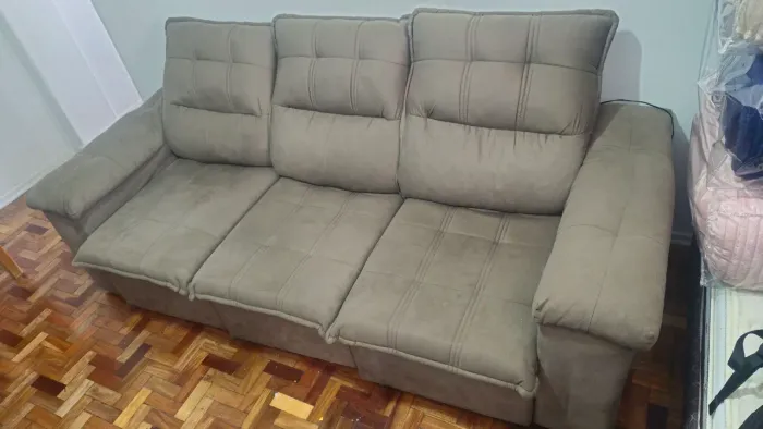 Sofá 3 Lugares Retrátil e Reclinável 