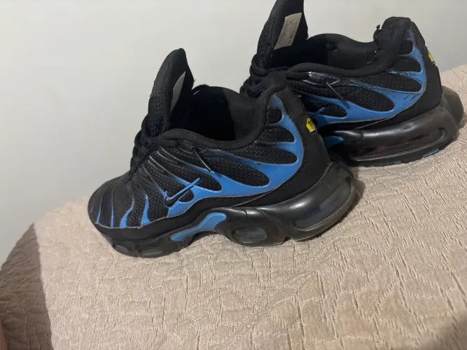 tn nike
