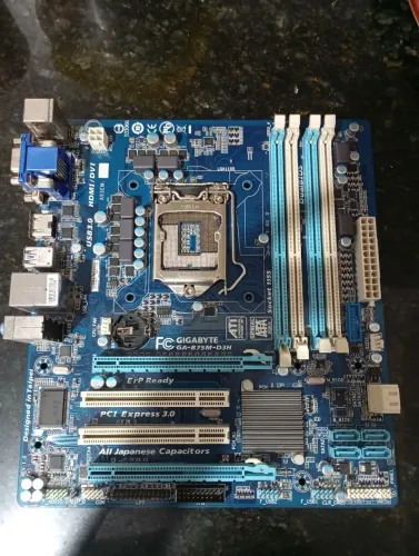 Gigabyte DDR3 Socket 1155?Leia Descrição