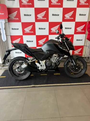 CB 300F TWISTER