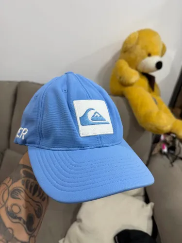 Boné Quiksilver Original - Azul Claro (Patch Frontal Clássico)