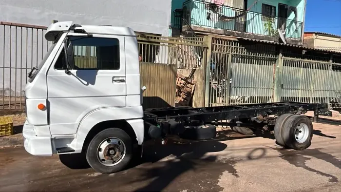 Vw 8160/12 no chassis