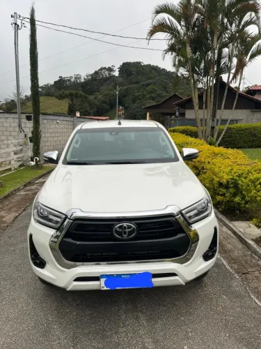 Toyota Hilux CD SRX 4X4 2.8 TDI 16V Diesel Aut. 2021