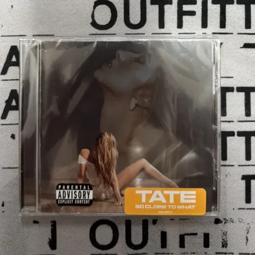 CD Tate Mcrae - So Close to What (LACRADO) Importado