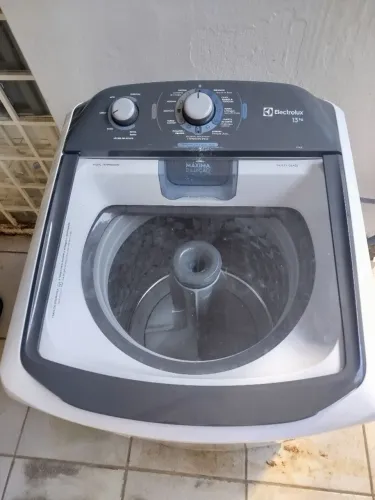 Máquina de lavar Eletrolux  13 kg