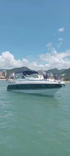 Lancha Phantom 360, ano 2008 linda, à venda em Perequê Mirim