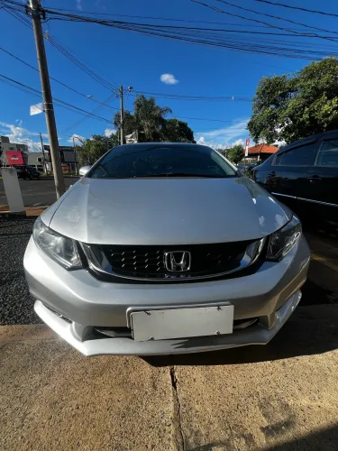 Honda Civic Sedan LXR 2.0 Flexone 16V Aut. 4P 2016