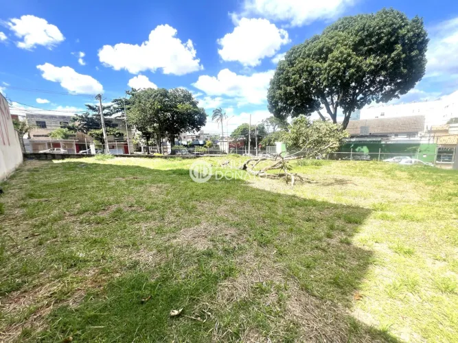 São Luíz - Lote / Terreno à venda na Anuar Donato