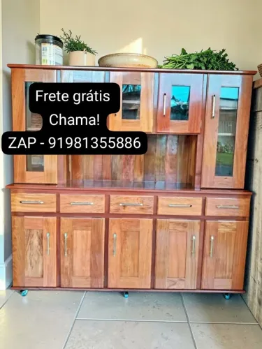 Armário de cozinha 5 portas todo de madeira maciça NOVO!