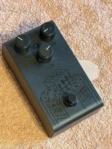 Pedal The Year of the Rat (1985) Black Edition