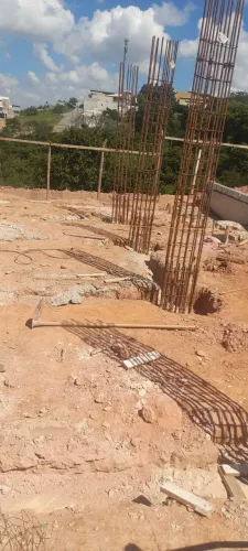 Serviços de reparo e construção civil aos finais de semana