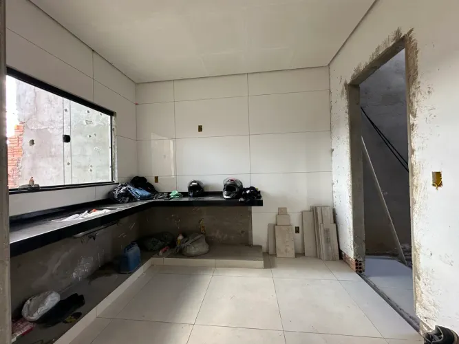 Casa a venda no Bairro Monte Belo