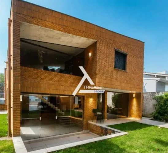 Casa com 3 dormitórios para alugar, 300 m² por R$ 8.000,00/mês - Jardim Morumbi - São Paul