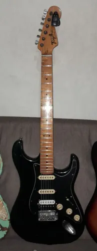 Guitarra t530 tagima