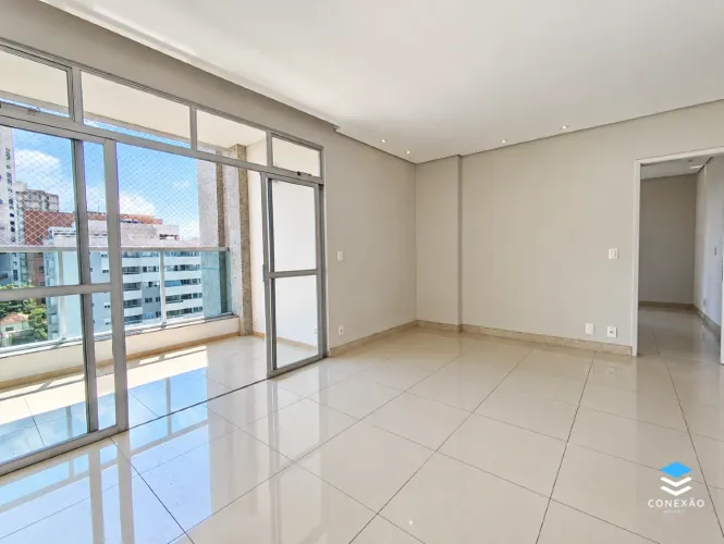Apartamento amplo com 3 quartos à venda 113 m² Região Funcionários / Área Hospitalar