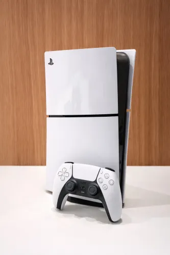 PlayStation 5 Slim Mídia Física