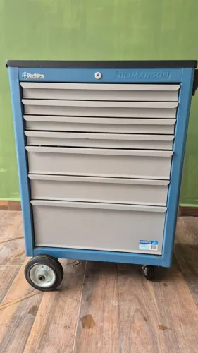 Carrinho de Ferramenta
