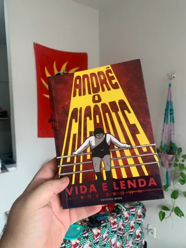 André, o gigante. De Box Brown. (Ed. Mino)