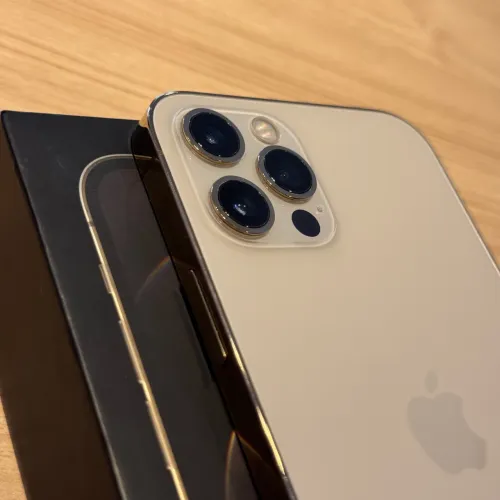 iPhone 12 Pro (128gb) MUITO NOVO!