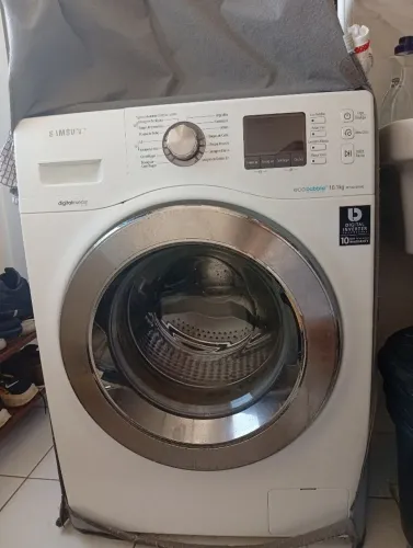 Vendo Lavadora de Roupas Samsung Eco Bubbles 10.1 Kg 