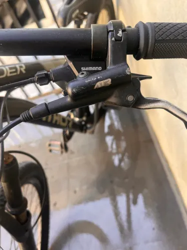 Bicicleta Athor aro 29? tamanho 15?