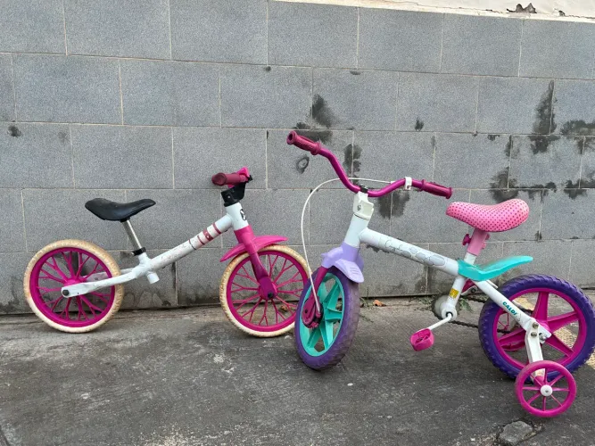 Caloi Cecizinha e bicicleta de equilíbrio