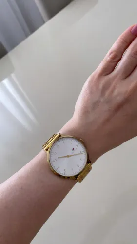 Relógio Tommy Hilfiger Feminino Dourado