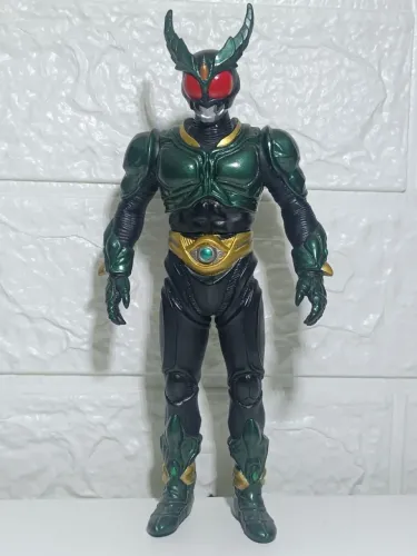 Kamen Rider Gills 17cm Bandai