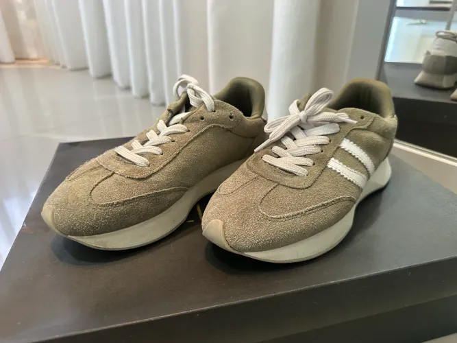 VENDER RAPIDO Tênis Feminino Santa Lolla Camurça Bege - Casual / Confortável - Usado