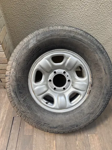Aro 16 265/70 Savero GT Radial