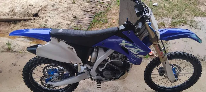 Vendo yz 250 2009 funcionando perfeitamente