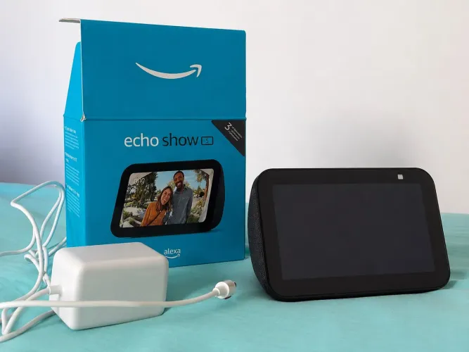 Alexa Echo Show 5 IMPECÁVEL