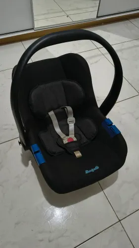 Vendo Bebê Conforto Burigotto Touring X