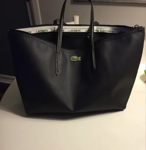 Lacoste - Bolsa Grande em Ombro - Tamanho G - Cor Preta