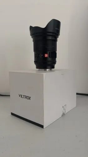 Lente Viltrox 16 mm 1.8