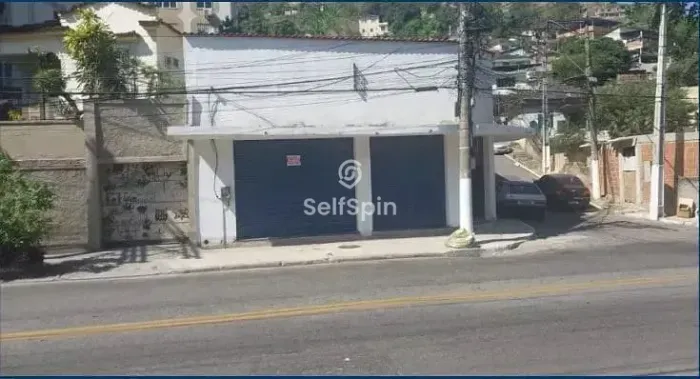Loja para locação em Santa Rosa com mezanino Niterói, RJ